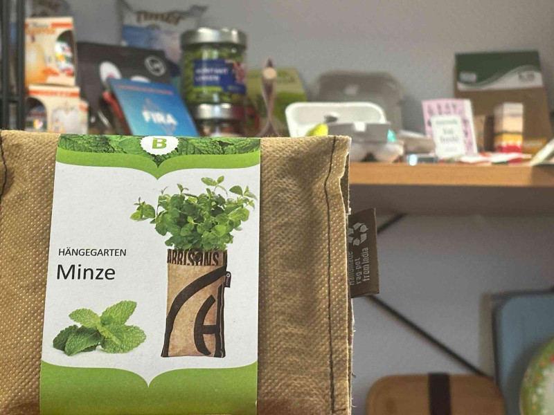 Gr&uuml;n schenken: Wie Nachhaltigkeit das Werbegeschenk neu definiert