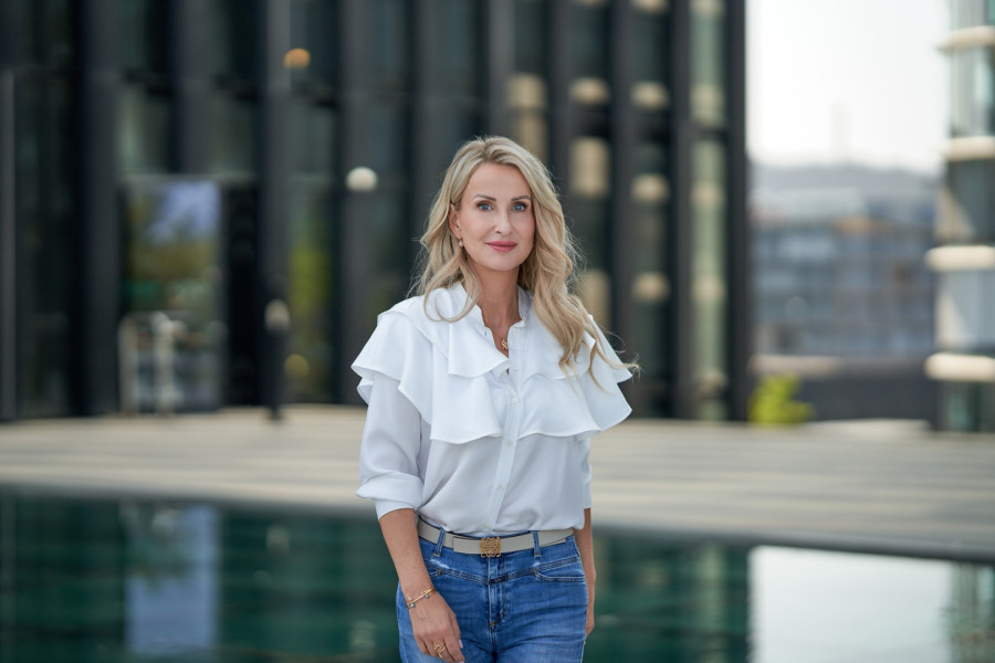 Melanie in Duisburg im Hafen