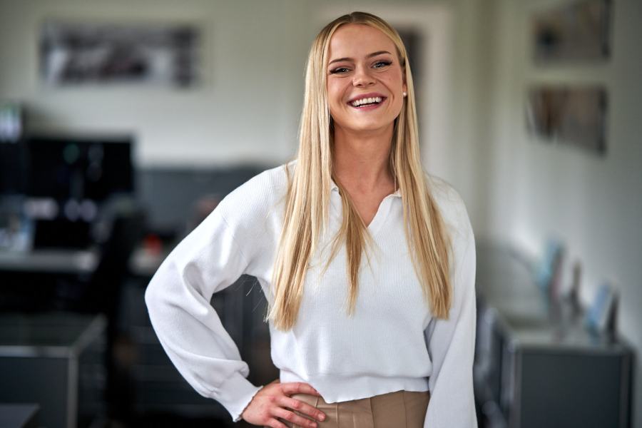 Annika Wagner lächelt in Düsseldorf