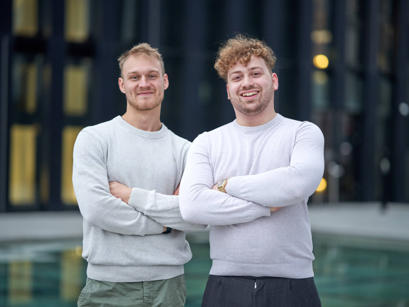 Daniel Mendes Jenner & Julian Schmidt &ndash; pers&ouml;nlicher Weg und Einstieg ins YOUNG forum