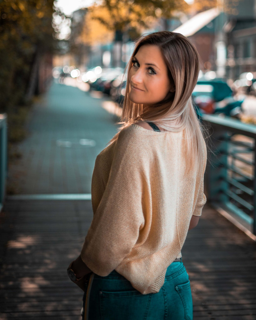 Davina Dost im Medienhafen Duisburg Duissern